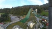 Archiviertes Webcam Bild: Bischofshofen: Blick auf Skisprungschanze und Ort am 14.07.2026 um 06:46 Uhr