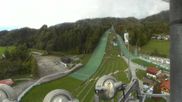 Archiviertes Webcam Bild: Bischofshofen: Blick auf Skisprungschanze und Ort am 10.10.2026 um 10:46 Uhr