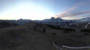 Archived webcam image showing Panorama of the Alpe di Siusi from the Puflatsch mountain station on 21 Apr 2026 at 06:25