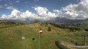 Archiviertes Webcam Bild: Seiser Alm: Blick von der Puflatsch Bergstation am 30.08.2026 um 16:39 Uhr