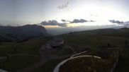Archiviertes Webcam Bild: Seiser Alm: Blick von der Puflatsch Bergstation am 30.08.2026 um 20:39 Uhr
