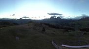 Archived webcam image showing Panorama of the Alpe di Siusi from the Puflatsch mountain station on 14 Sep 2026 at 07:32
