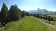 Archiviertes Webcam Bild: Seiser Alm: Panoramablick Mezdi Bergstation am 12.07.2026 um 10:47 Uhr