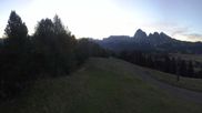 Archiviertes Webcam Bild: Seiser Alm: Panoramablick Mezdi Bergstation am 04.09.2026 um 06:39 Uhr