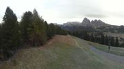 Archived webcam image showing View over Alpe di Siusi - Mezdi mountain station on 13 Oct 2026 at 16:48