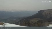 Archiviertes Webcam Bild: Seiser Alm: Bergstation Spitzbühl am 12.04.2026 um 13:54 Uhr