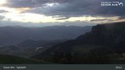 Archiviertes Webcam Bild: Seiser Alm: Bergstation Spitzbühl am 28.05.2026 um 03:20 Uhr
