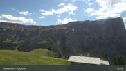 Archiviertes Webcam Bild: Seiser Alm: Bergstation Spitzbühl am 28.05.2026 um 15:20 Uhr