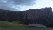Archived webcam image showing Seiser Alm: Top Station Spitzbühl on 4 Aug 2026 at 01:57