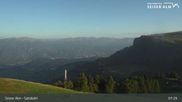 Archiviertes Webcam Bild: Seiser Alm: Bergstation Spitzbühl am 30.08.2026 um 07:39 Uhr