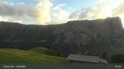 Archiviertes Webcam Bild: Seiser Alm: Bergstation Spitzbühl am 30.08.2026 um 19:39 Uhr