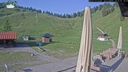 Archiviertes Webcam Bild: Spitzingsee: Untere Firstalm am Nordhanglift am 28.05.2026 um 07:52 Uhr