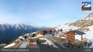 Archiviertes Webcam Bild: Aletsch Arena: Fiescheralp Dorf am 02.05.2026 um 07:32 Uhr