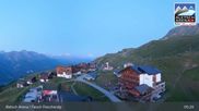 Archiviertes Webcam Bild: Aletsch Arena: Fiescheralp Dorf am 12.07.2026 um 05:28 Uhr