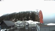 Archived webcam image showing Glacier 3000: Col du Pillon Base station on 6 May 2026 at 12:49
