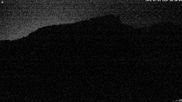Archived webcam image showing Glacier 3000: Col du Pillon Base station on 4 Jul 2026 at 00:43