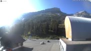 Archived webcam image showing Glacier 3000: Col du Pillon Base station on 4 Jul 2026 at 08:43