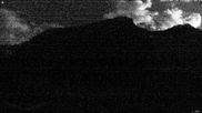 Archiviertes Webcam Bild: Glacier 3000: Talstation Col du Pillon am 26.08.2026 um 02:13 Uhr