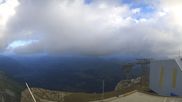Archived webcam image showing Glacier 3000: Top Station Cabane on 6 Aug 2026 at 07:13