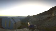 Archived webcam image showing Glacier 3000: Top Station Cabane on 26 Aug 2026 at 06:07