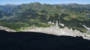 Archived webcam image showing Glacier 3000: Black Wall Slope on 5 Jul 2026 at 12:53