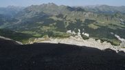 Archived webcam image showing Glacier 3000: Black Wall Slope on 4 Aug 2026 at 12:13