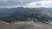 Archived webcam image showing Glacier 3000: Black Wall Slope on 4 Aug 2026 at 16:13