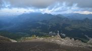 Archived webcam image showing Glacier 3000: Black Wall Slope on 6 Aug 2026 at 07:07