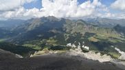 Archived webcam image showing Glacier 3000: Black Wall Slope on 6 Aug 2026 at 14:07