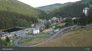 Archiviertes Webcam Bild: Pec pod Snezkou: Rodelbahn und Relaxpark am 12.07.2026 um 17:28 Uhr