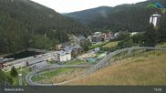 Archiviertes Webcam Bild: Pec pod Snezkou: Rodelbahn und Relaxpark am 12.07.2026 um 19:28 Uhr