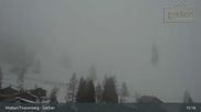 Archiviertes Webcam Bild: Malbun: Familienhotel Gorfion am 12.04.2026 um 15:44 Uhr