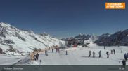 Archiviertes Webcam Bild: Stubaier Gletscher: Murmele Bergstation am 26 Feb 2026 um 11:57 Uhr