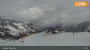 Archiviertes Webcam Bild: Stubaier Gletscher: Murmele Bergstation am 28.04.2026 um 13:44 Uhr