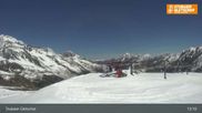 Archived webcam image showing Stubai Glacier: Top Station Murmele on 22 May 2026 at 13:07