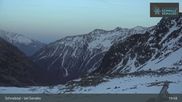 Archiviertes Webcam Bild: Schnalstaler Gletscher: Lazaun Bergstation am 12.04.2026 um 03:02 Uhr