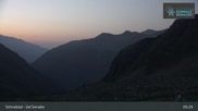 Archived webcam image showing Schnalstal Glacier: Lazaun Top Station on 5 Aug 2026 at 05:13