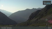 Archived webcam image showing Schnalstal Glacier: Lazaun Top Station on 5 Aug 2026 at 07:13
