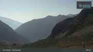 Archived webcam image showing Schnalstal Glacier: Lazaun Top Station on 5 Aug 2026 at 09:13
