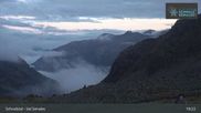 Archived webcam image showing Schnalstal Glacier: Lazaun Top Station on 19 Sep 2026 at 05:16
