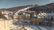 Archiviertes Webcam Bild: Tremblant: Place des Voyageurs am 26 Feb 2026 um 14:02 Uhr
