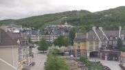 Archiviertes Webcam Bild: Tremblant: Place des Voyageurs am 28.05.2026 um 14:50 Uhr