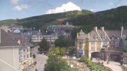 Archiviertes Webcam Bild: Tremblant: Place des Voyageurs am 26.08.2026 um 18:02 Uhr