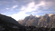 Archiviertes Webcam Bild: Grächen: Ausblick vom Chalet Soldanella am 16.10.2026 um 10:16 Uhr