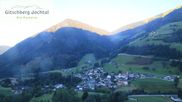 Archiviertes Webcam Bild: Blick auf Weitental im Eisacktal am 12.07.2026 um 06:26 Uhr