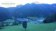Archiviertes Webcam Bild: Gitschberg Jochtal: Blick auf die Mittelstation Schilling am 26.08.2026 um 07:19 Uhr