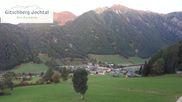 Archived webcam image showing Webcam Gitschberg Jochtal: View at Schilling Liftside on 4 Oct 2026 at 07:27