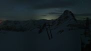 Archiviertes Webcam Bild: Sölden: Bergstation Tiefenbachgletscher am 12.04.2026 um 04:55 Uhr