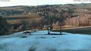 Archiviertes Webcam Bild: Skilfit Lössnitz: Mittelstation am 26 Feb 2026 um 16:45 Uhr