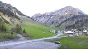 Archived webcam image showing Stuben am Arlberg - Town View on 1 May 2026 at 07:30